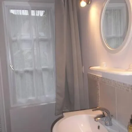 Lovely Little Holiday home Argentan