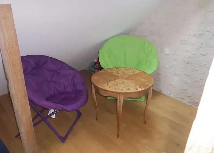 Lovely Little Semesterbostad Argentan